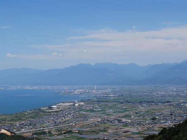 世田山遊歩道の写真1