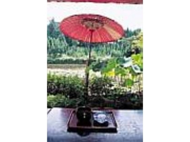 『葛やき』は葛入り餅でこし餡を包んだ逸品_葛切り やまが