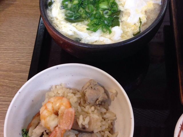 手打うどんよこた