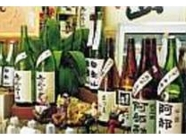 一本一本に蔵元の丁寧な仕事が生きている_一石屋酒店