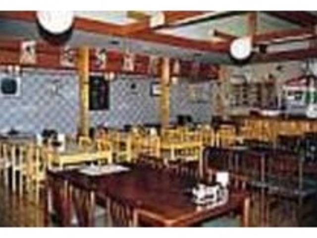 団体さんもゆっくりできる80席のお店_レストラン なかのしま
