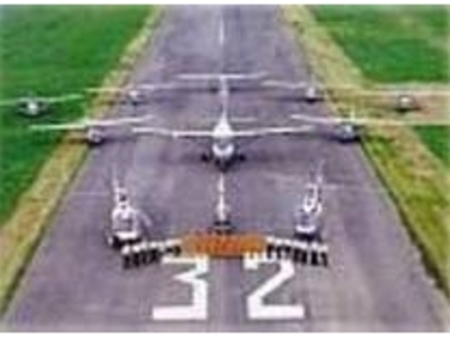 本格的なセスナで大空を遊覧してみよう!_ホンダエアポート