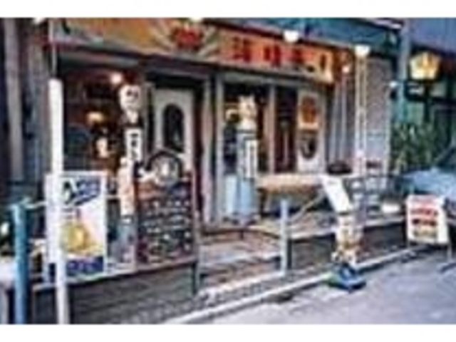 ポップなインテリアが店の目印になっている_海晴亭