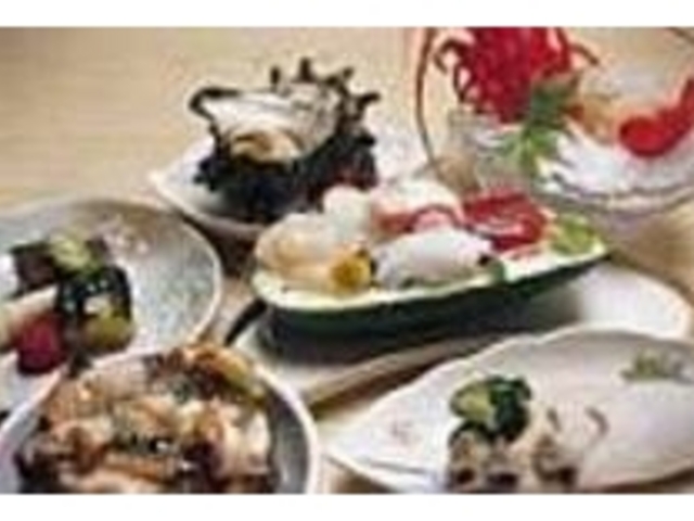 彩り豊かな懐石料理は目でも充分楽しみたい_日本料理温石