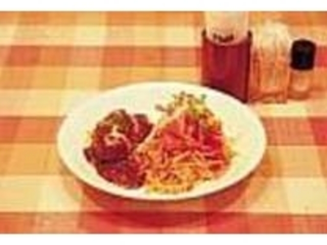 パスタのほか、ピザもおすすめの一品だ_TIME