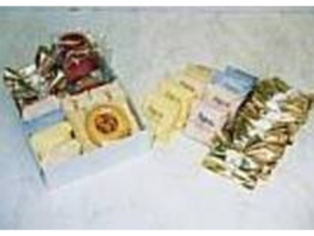 大町店でのみ取り扱いのお菓子も揃っている_秋田菓子宗家 かおる堂 大町店