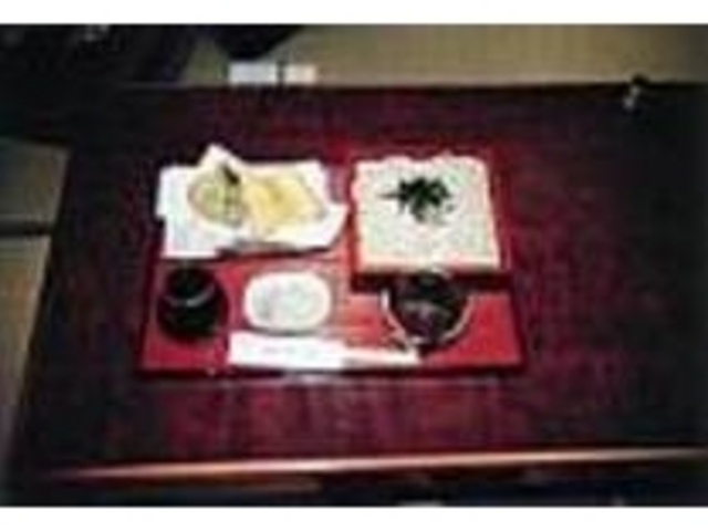 繊細で力強いそばの香りはえもいわれない_そば処岩手屋