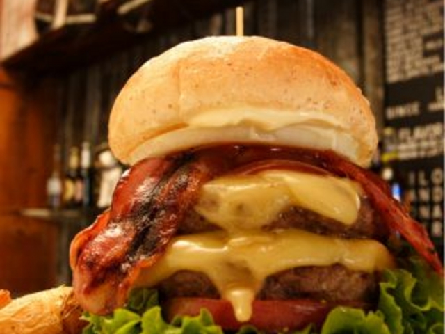 ヴィレッジヴァンガードダイナー ルミネ町田店の写真1