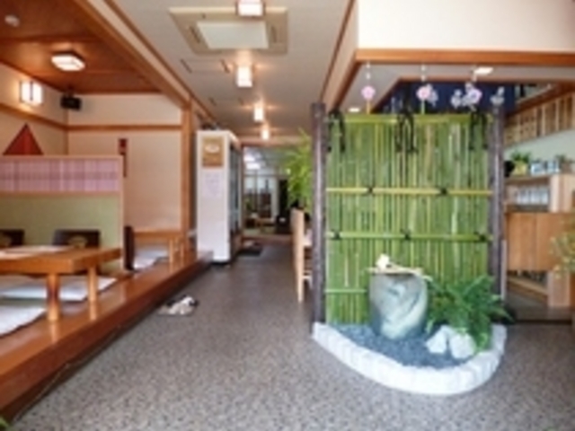 居酒屋「浜や」