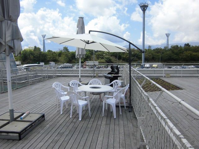 屋上テラスでBBQ_足柄浪漫館