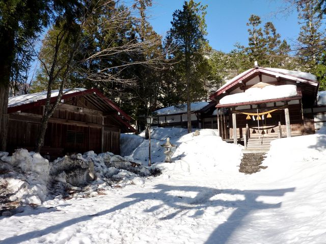 平湯神社