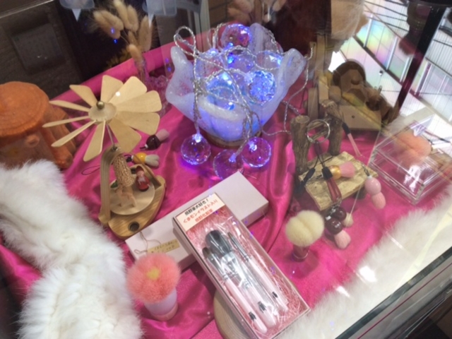 化粧筆・洗顔筆の店 紅千鳥
