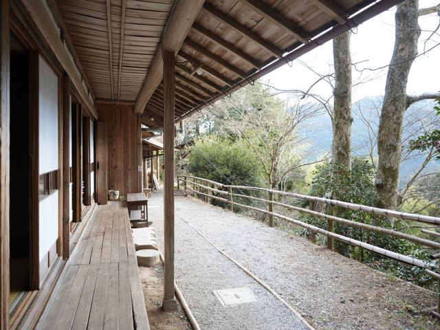 縁側でBBQが楽しめます。_古民家 大峰
