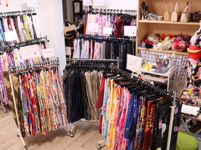 着物が豊富に揃っています!_日光着物レンタル処 COCON NIKKO