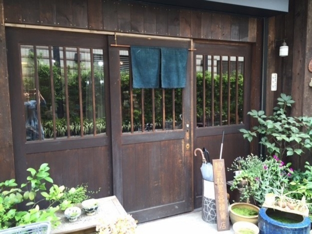 陶芸教室・器雑貨店 器器器