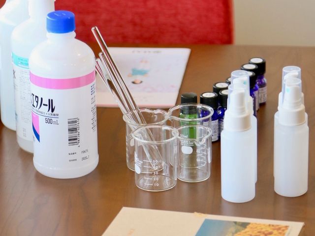 精油は100%天然のものを使用します。_Aroma&Yoga lebouton