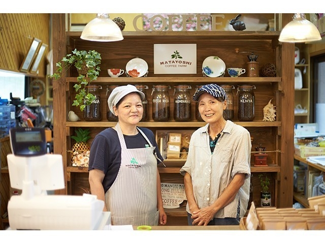 併設しているカフェでゆっくり出来ます^^_又吉コーヒー園