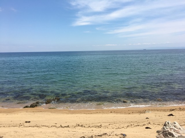 駐車場の前から大阪湾を一望出来ます。_民宿 厚浜