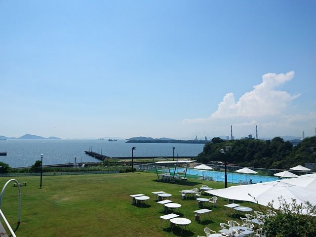 屋外プール 7/13〜8/31【10:00〜19:00】_倉敷シーサイドホテル