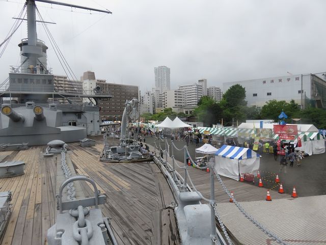 横須賀名物カレーフェスティバルは三笠公園で開催_記念艦「三笠」
