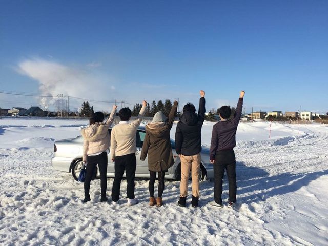 後ろ姿に自信あり!(^^)!_サムライ雪上ドリフト