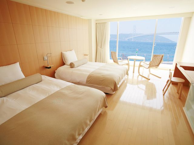 24部屋の客室があり、全部屋オーシャンビュー。_ホテルセトレ
