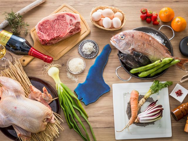 ホテル内レストラン「DINING ROOM IN THE MAIKO」では地域の素晴らしい食材=タカラモノを使った特別コースをご用意しております_ホテルセトレ
