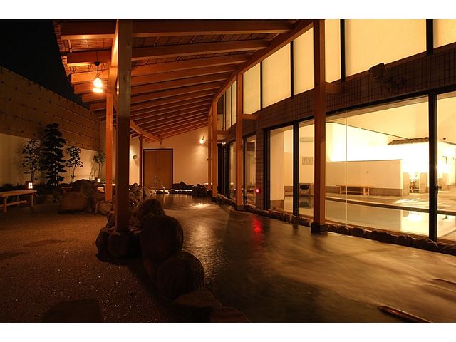 夜の露天風呂_はだの万葉倶楽部
