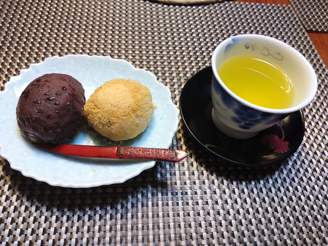 お彼岸を迎え、ぼた餅を作りました。_ゲストハウス繋ぐ (Yaibei Cooking)