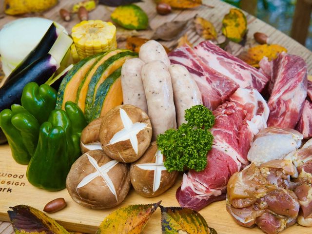 ボリューム満点の食材セットをご用意しております。_ウッドデザインパーク岡崎