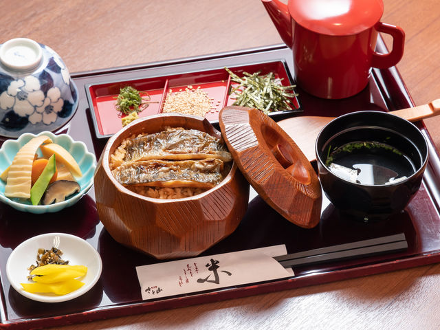 旬菜舎さと山