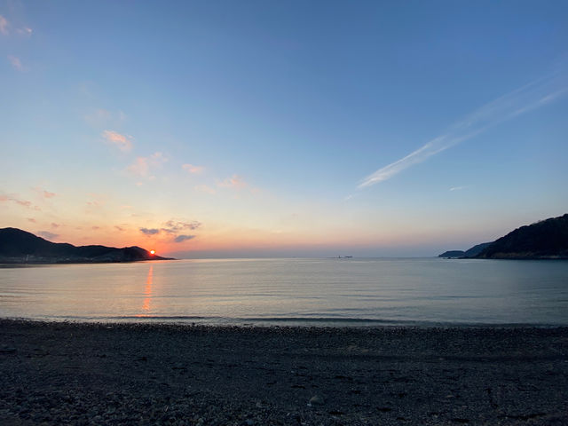 SUPスポットのひとつ、産湯海水浴場は夕陽スポットでもあります。_WASSUP-WAKAYAMA SUP the SPACE-