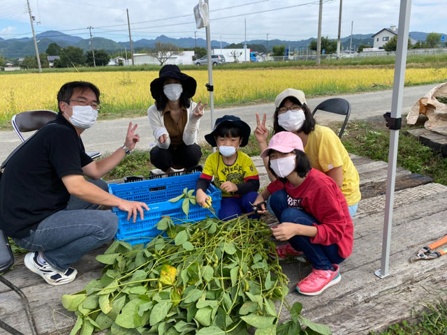 有る家族のみなさんです。_丹波ふるさと村