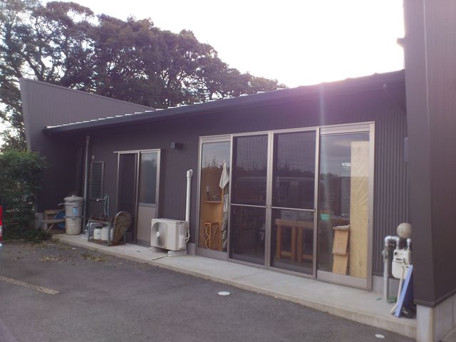建物外観(Google検索で表示される外観は誤っています)_利白窯