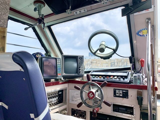 運転席も魅力的!_王将マリン