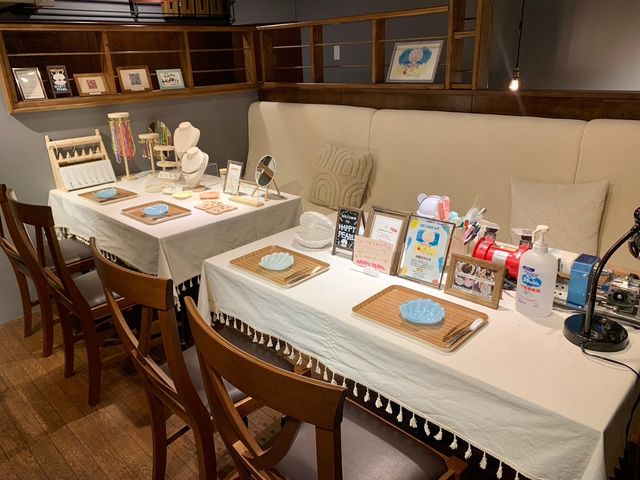4名様まで同時にご案内可能です。_真珠体験 HAPPY PEARL