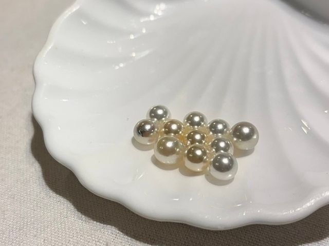 採り出した真珠は一つ一つ色・形が異なる為あなただけのオリジナルアクセサリーになります♪_真珠体験 HAPPY PEARL