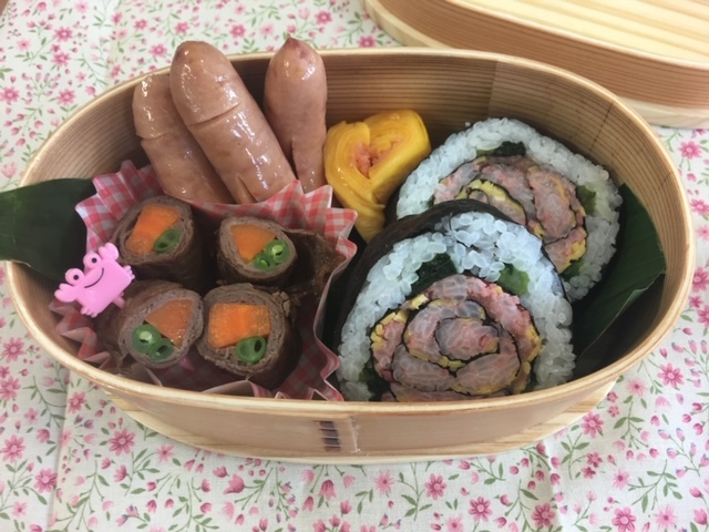 おこめ巻子のデコ巻き寿司教室