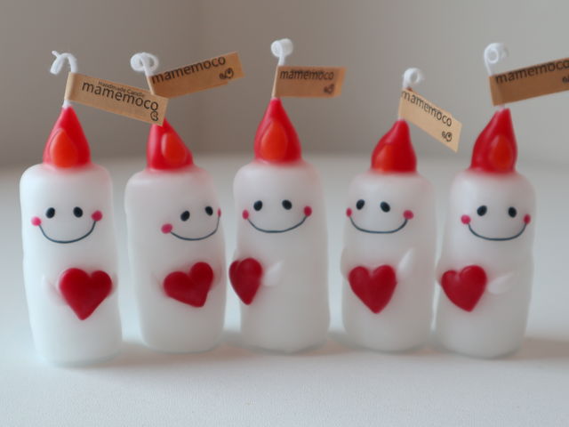 アトリエでは、ほんの少しですが販売しているキャンドルもあります。_candle mamemoco