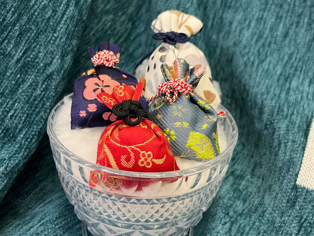 華翠房