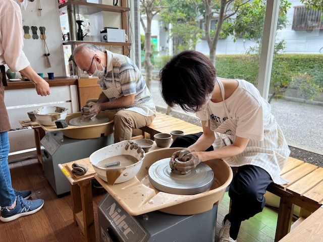 初めての方でも安心♪サポートしながら作品作り♪_うつわ工房 土の間