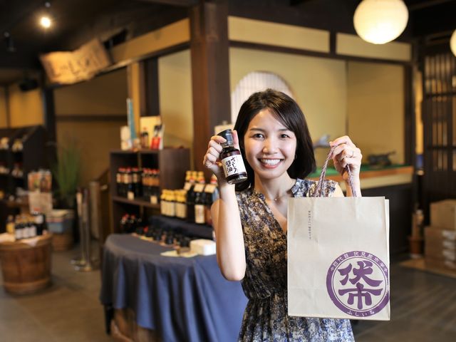 お好みの商品をお買い求めください。_鷹取醤油 醤房 燕来庵
