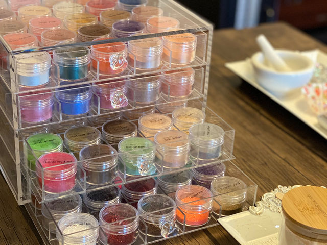 種類豊富なカラーから好きなお色を選べます_JEWELRY COSME