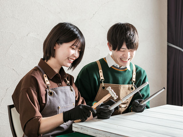 スタッフがレクチャーするので初めてでも安心♪_福井指輪工房 ベル店