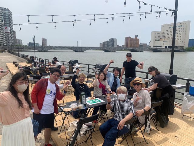 利用風景A_萬代橋BBQ in 万代テラスハジマリヒロバ