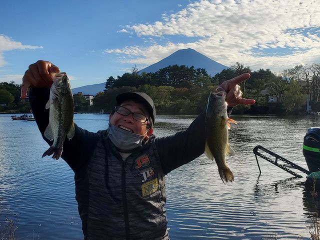 富士山の麓河口湖でバス釣り!_河口湖ガイドサービス