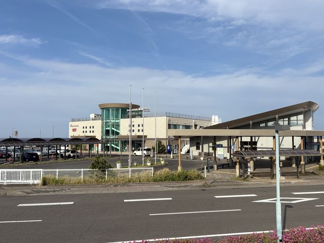 津エアポートライン株式会社