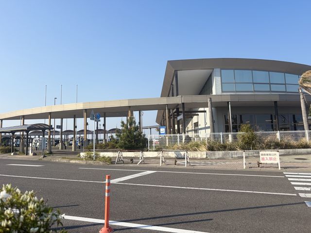 津エアポートライン株式会社