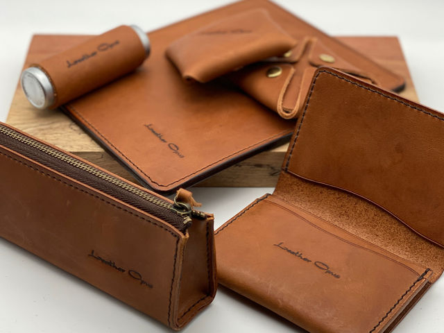 貴方の人生、革と共に。末永く使える革製品を製作しております。_Leather Opus(レザーオーパス)