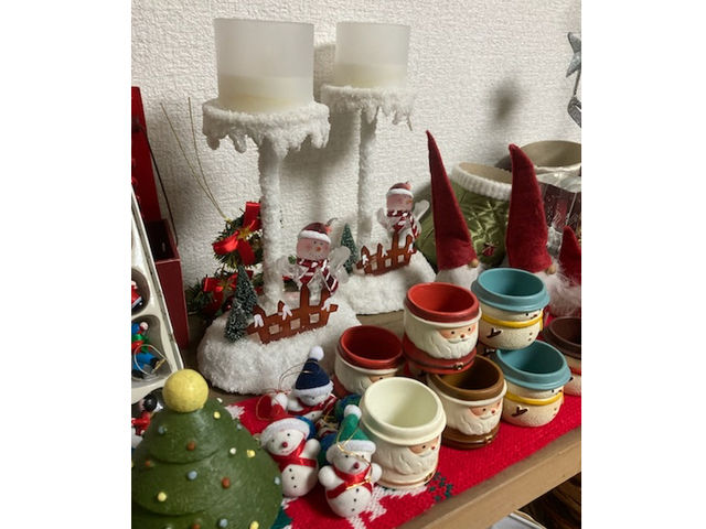 オフィス内、クリスマス雑貨。_お花畑